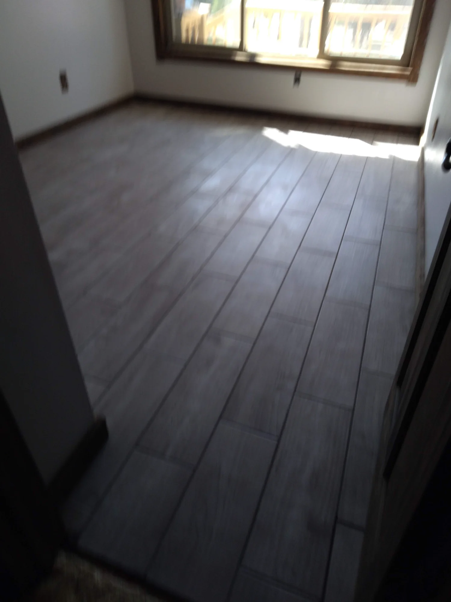 Tile flooring installation Mountain Home AR